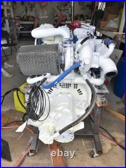 Cummins 5.9L 6BT 5.9-M 210 hp Marine Diesel Engine rebuilt 2 avail