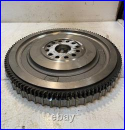 Cummins Diesel Engine Flywheel 2884821, 5537968, LV25269003VJEP CHIPPED