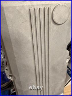 Cummins ISC/ISL 8.3L diesel engine valve cover 3975678 3967768 5263811
