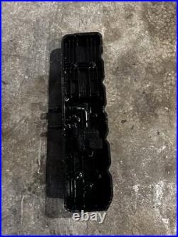 OEM 2006 2007 Dodge Ram 2500 3500 5.9L Turbo Cummins valve cover Assembly